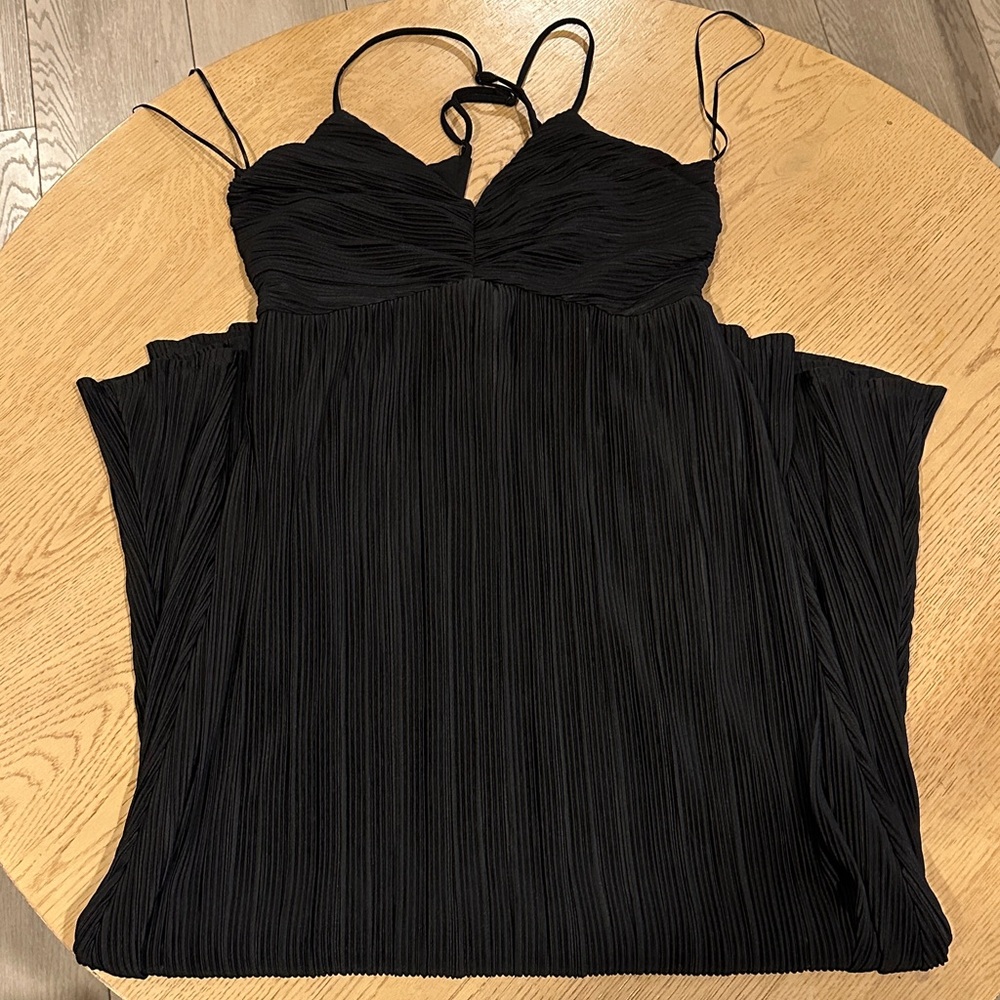 A new day women's  Black Pleated Dress NWT SMALL